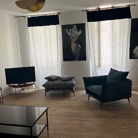 Bel Appartement En Plein Coeur De Carpentras Eksteriør billede